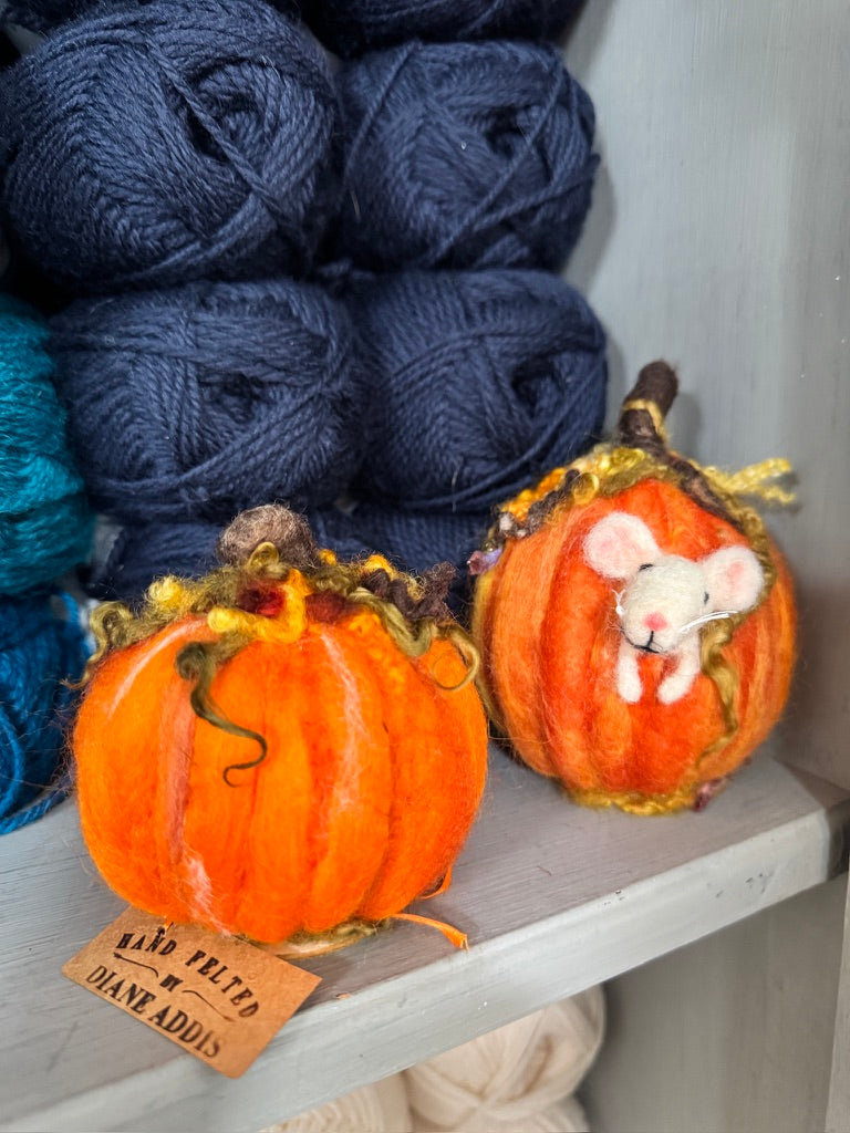 CLASS - Needle Felting Pumpkins